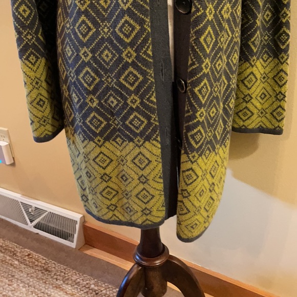 Nomadic Traders Patterned Sweater Coat - Picture 6 of 13